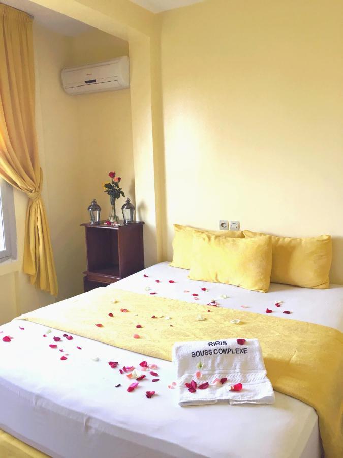 Ait Melloul  Hotel Ribis מראה חיצוני תמונה