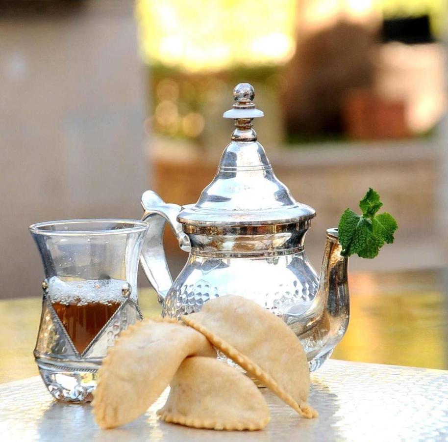 Ait Melloul  Hotel Ribis מראה חיצוני תמונה